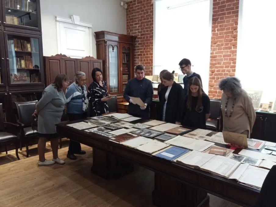 Ко Дню учителя